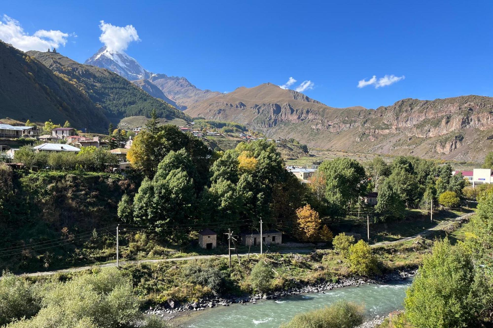 Hotel Stancia Kazbegi - City Center Εξωτερικό φωτογραφία
