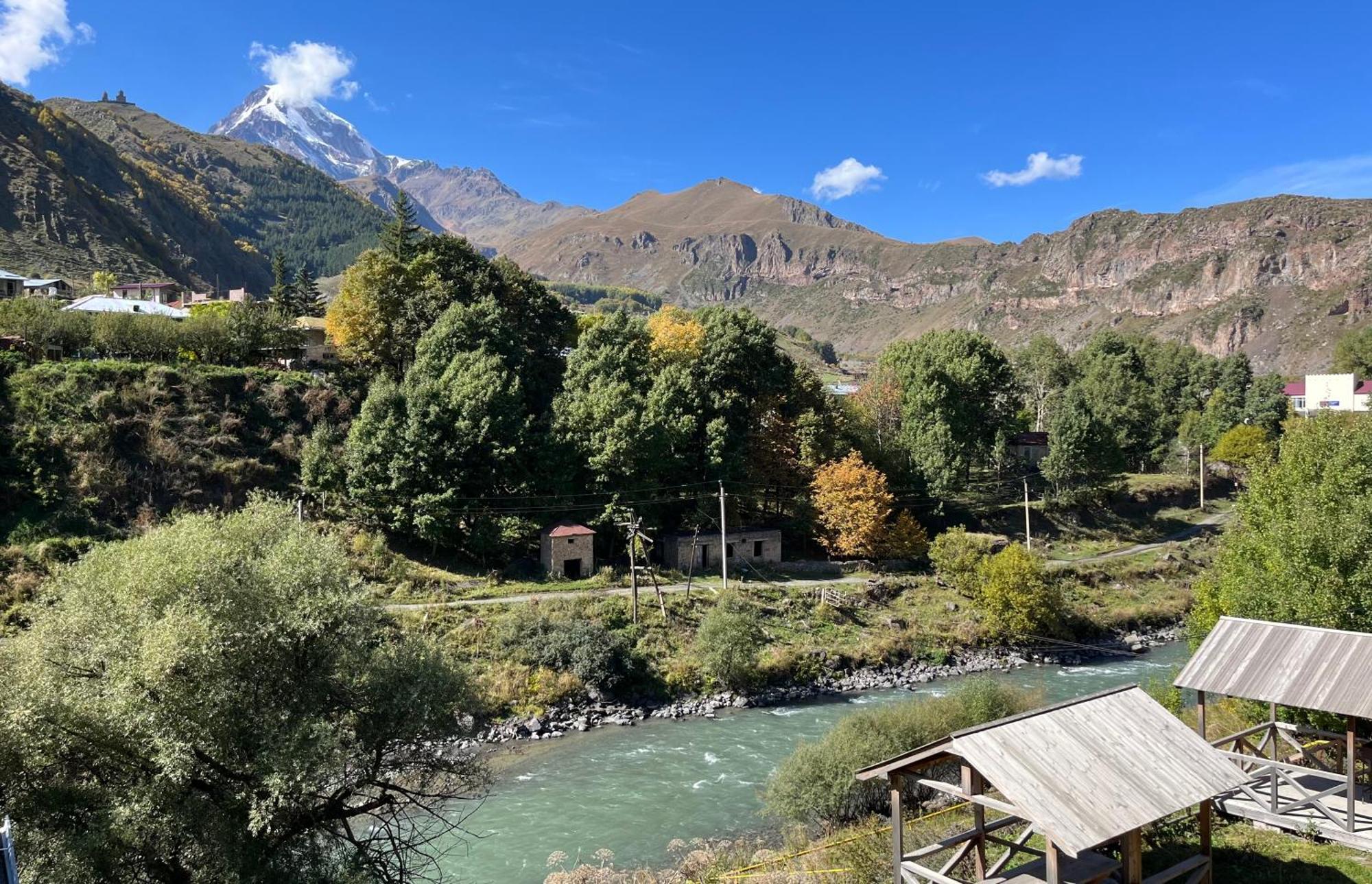 Hotel Stancia Kazbegi - City Center Εξωτερικό φωτογραφία